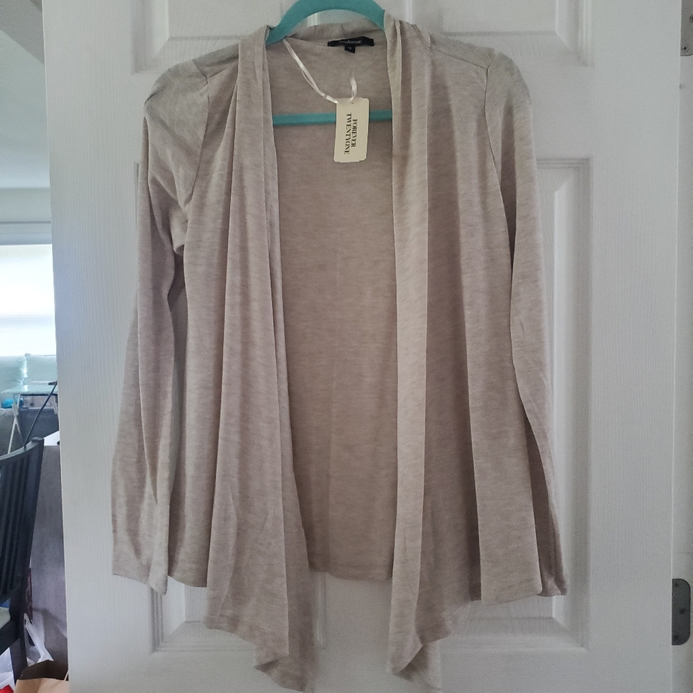 Ambiance M Creme Cardigan NWT